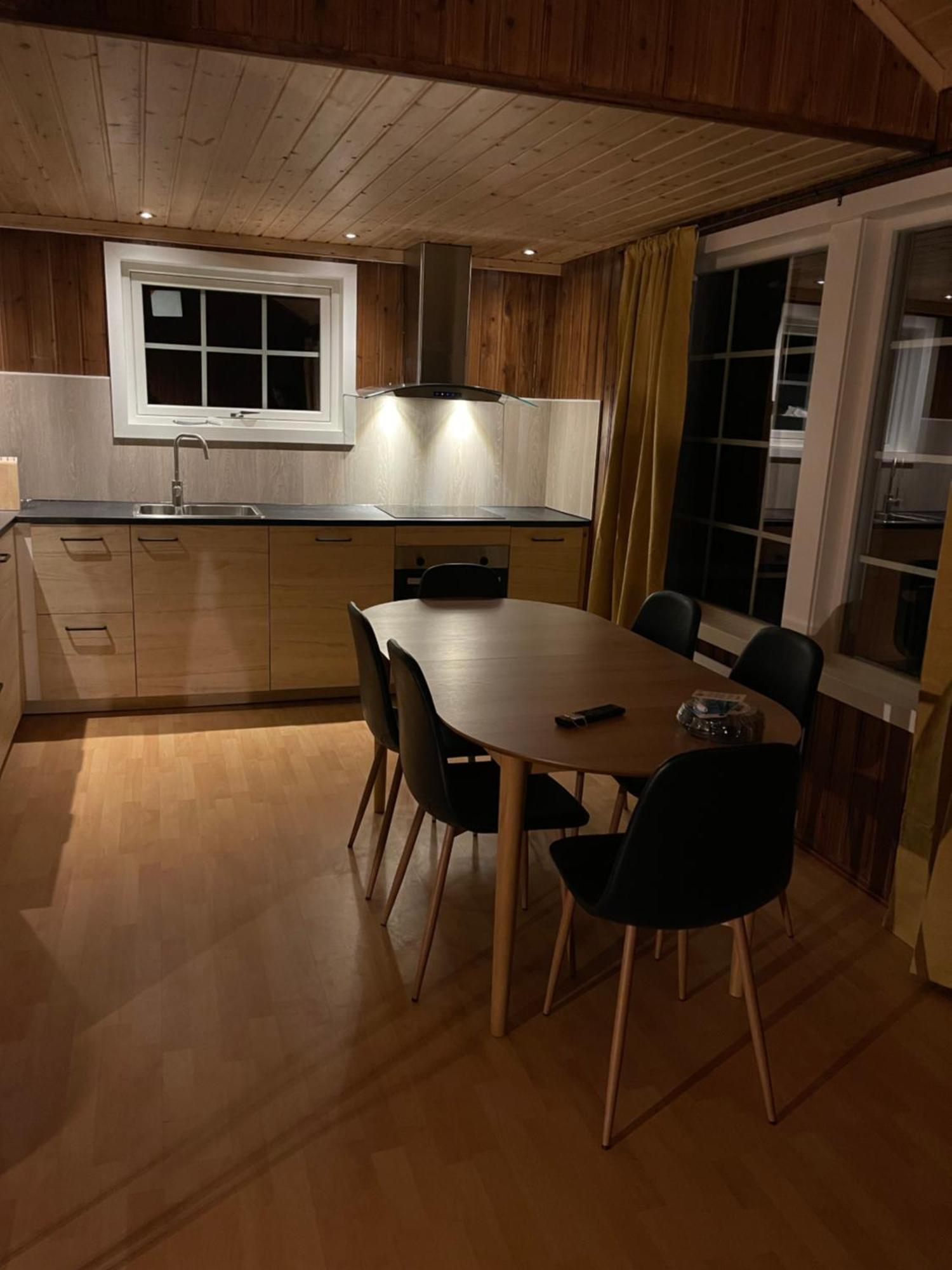Ose Camping Gratangen ภายนอก รูปภาพ